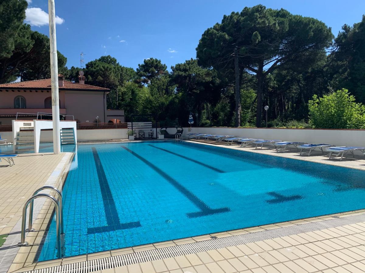 G&D Hotel Deanna Pool&Brunch Milano Marittima Bagian luar foto