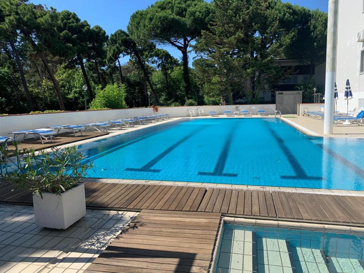 G&D Hotel Deanna Pool&Brunch Milano Marittima Bagian luar foto