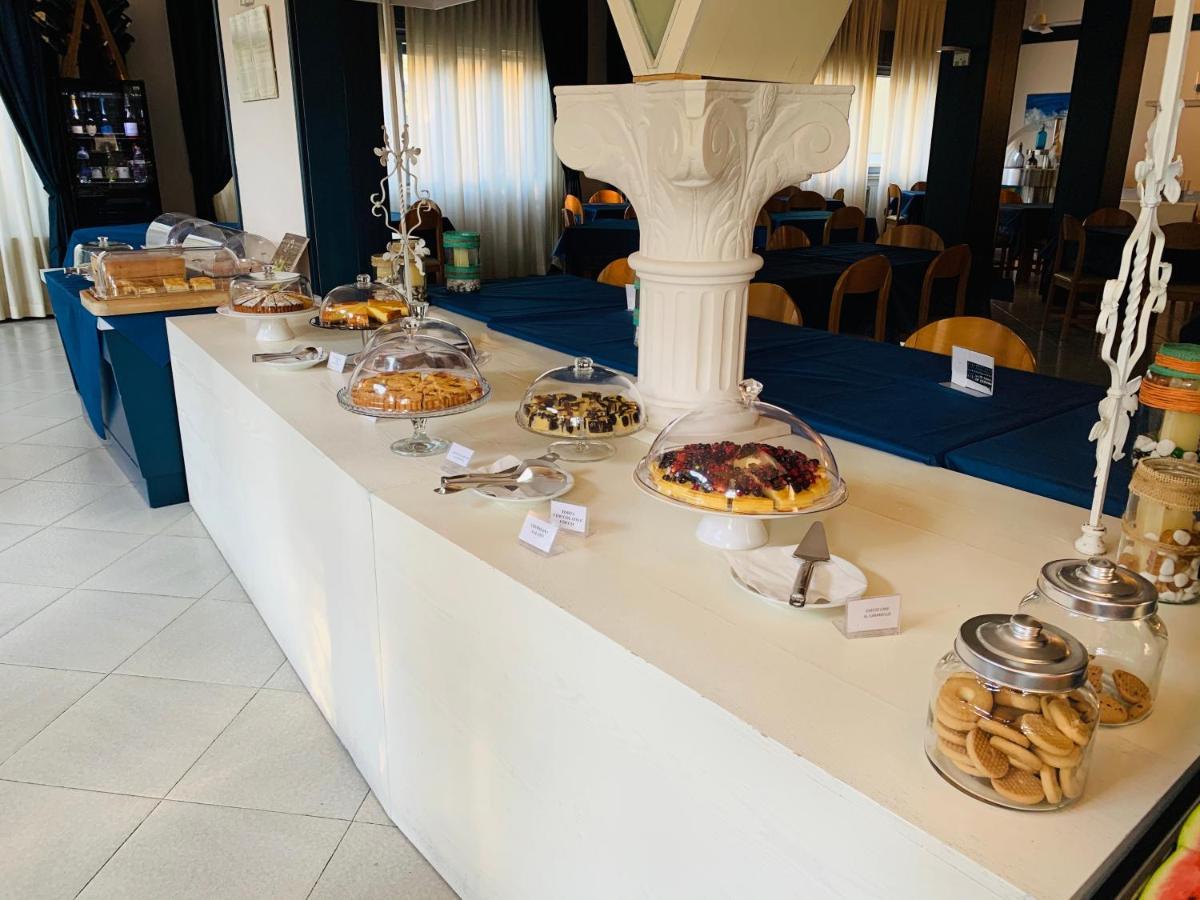 G&D Hotel Deanna Pool&Brunch Milano Marittima Bagian luar foto