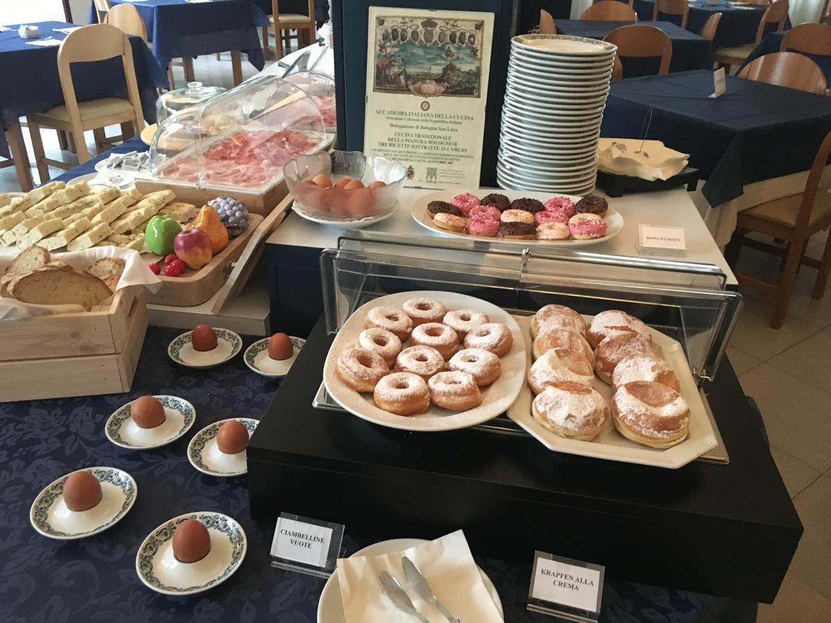 G&D Hotel Deanna Pool&Brunch Milano Marittima Bagian luar foto